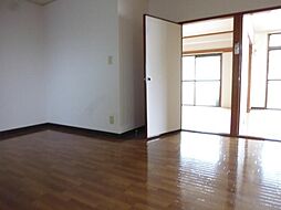 ホワイトマンション 3階2DKのリビング/ダイニング