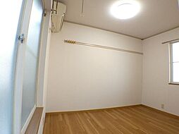 エステートピアジュネス 2階ワンルームのリビング/ダイニング