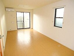 ロ・ピュール 2階1LDKのリビング/ダイニング