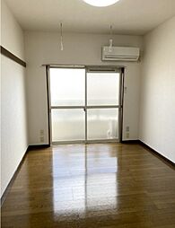 リズマルキュウ 2階1Kのリビング/ダイニング