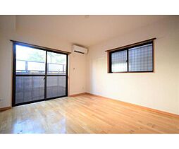 カスカータＩＩ 102 1階1Kのリビング/ダイニング