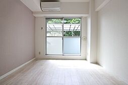 JR中央線 立川駅 徒歩19分の賃貸マンション 1階ワンルームのリビング/ダイニング