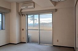 アーバンヒルズ羽村 3階1LDKのリビング/ダイニング