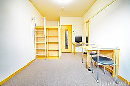 レオパレスシャルメ 2階1Kのリビング/ダイニング