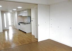 クリニックプラザ21 8階2LDKのリビング/ダイニング