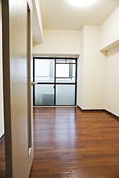 グローリア初穂椎名町 1階1Kのリビング/ダイニング