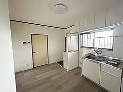 エレガンス関口第5 206 2階2DKのリビング/ダイニング