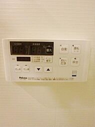 エルミタージュII 1階1Kの室内