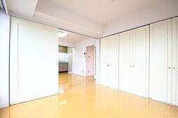 ラ・ルース国立 5階2DKのリビング/ダイニング