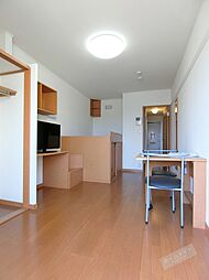 レオパレスサンシャイン陵南 108 1階1Kのリビング/ダイニング