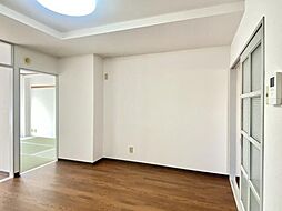 ファミール・プラザ 1階3DKのリビング/ダイニング