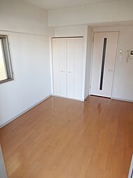 エトワール中野 4階1Kのリビング/ダイニング