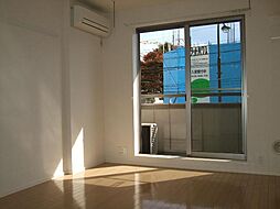 ドーヴェルニュSGB 2階1Kのリビング/ダイニング