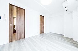 メゾン・クロイゾン 3階1Kのリビング/ダイニング