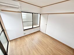 パールヴレイザー 3階1Kのリビング/ダイニング