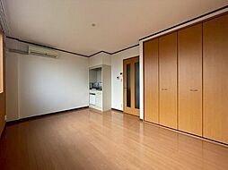 ＫＴビル 2階ワンルームのリビング/ダイニング