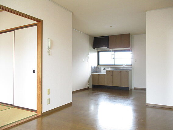 シャルム１_内装_2