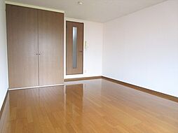 アムールグランシャリオ 207 2階1Kのリビング/ダイニング