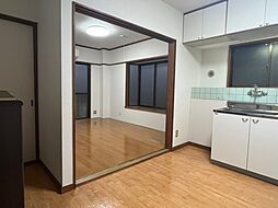 古関ビル 301 3階2DKのリビング/ダイニング