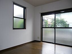 ファインベル北綾瀬II 1階1LDKのリビング/ダイニング