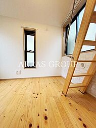 TRアーバンプレイス高田馬場I 2階ワンルームのリビング/ダイニング