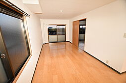 レオハイム春日山 5階2DKのリビング/ダイニング