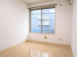 ルペールＥ 103 1階1Kのリビング/ダイニング