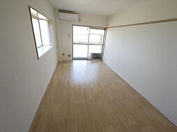 メゾンエクレール 3階1Kのリビング/ダイニング