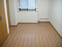 プリーザントエスパース 1階1LDKのリビング/ダイニング