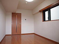 ルーブル中野沼袋 5階1Kのリビング/ダイニング