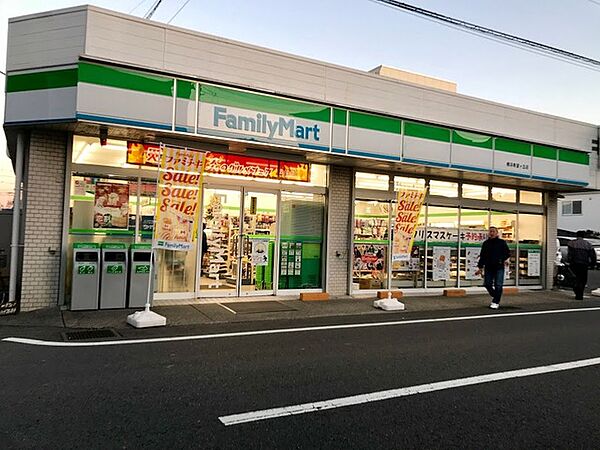 画像20:ファミリーマート横浜希望ヶ丘店 1151m