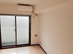 ユーハイム 1階ワンルームのリビング/ダイニング