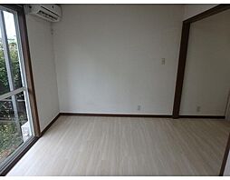 フロンティアIC棟 1階ワンルームのリビング/ダイニング