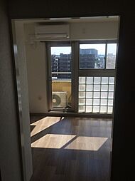 シャイン南流山 5階1Kのリビング/ダイニング