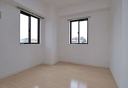 ルクレ住吉 5階1Kのリビング/ダイニング