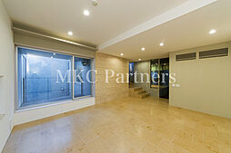 東京メトロ千代田線 代々木上原駅 徒歩9分の賃貸マンション 2階5LDKのリビング/ダイニング