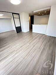 阪急神戸本線 園田駅 徒歩10分の賃貸アパート 2階2LDKのリビング/ダイニング