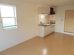 カームリー ローレル 2階2LDKのリビング/ダイニング