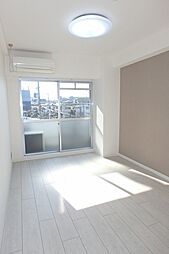 南海高野線 金剛駅 徒歩5分の賃貸マンション 4階ワンルームのリビング/ダイニング