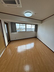 レジデンス荒松 3-A 3階1Kのリビング/ダイニング