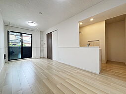 シュタインフルス 104 1階1LDKのリビング/ダイニング