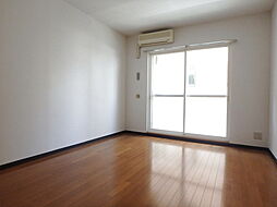 ソレアード 306 3階1Kのリビング/ダイニング