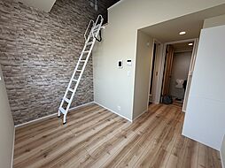 クレッセント01 205 2階1Kのリビング/ダイニング