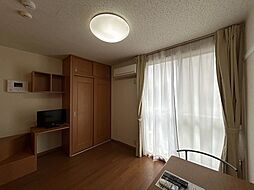 レオパレスプラムII 1階1Kのリビング/ダイニング