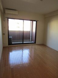 Ｒｅｉｓ　Ｈａｎｄｌｅｒ 3階1Kのリビング/ダイニング