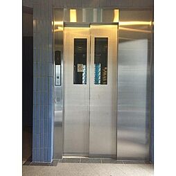 8 / 16
