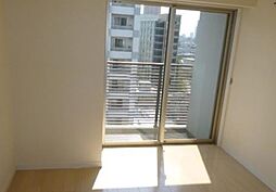 ヴェルト新宿夏目坂 4階1Kのリビング/ダイニング