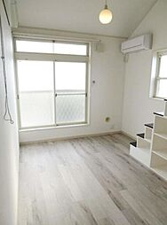 ハーミットクラブハウス マックスII 2階ワンルームのリビング/ダイニング