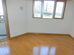 ロイヤルアメニティー西戸山 6階1Kのリビング/ダイニング