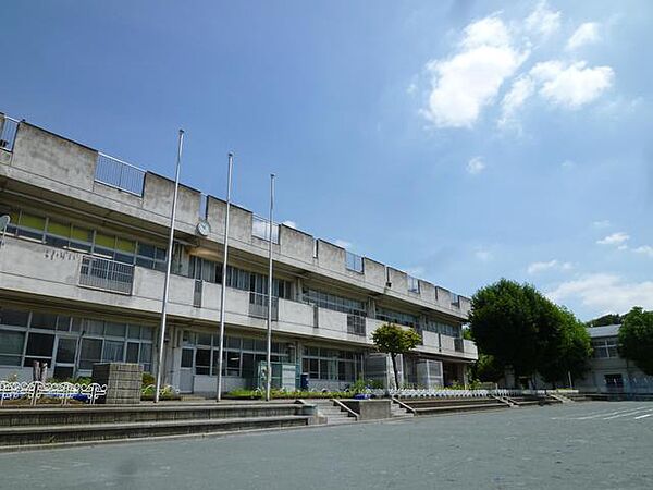 画像28:横浜市立二つ橋小学校 596m